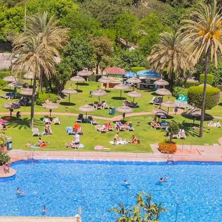 Benal 2bdr Beachfront With Water Park *