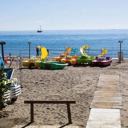 Apartment Benal 2bdr Beachfront With Water Park
