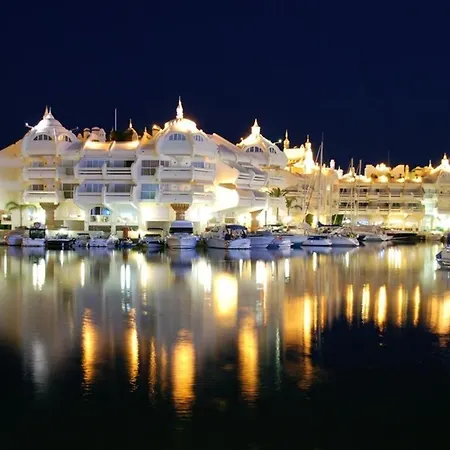 Benal 2bdr Beachfront With Water Park Apartment Benalmadena