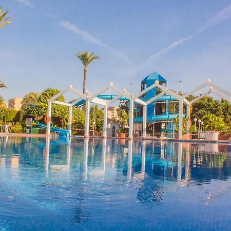 Benal 2bdr Beachfront With Water Park Benalmadena