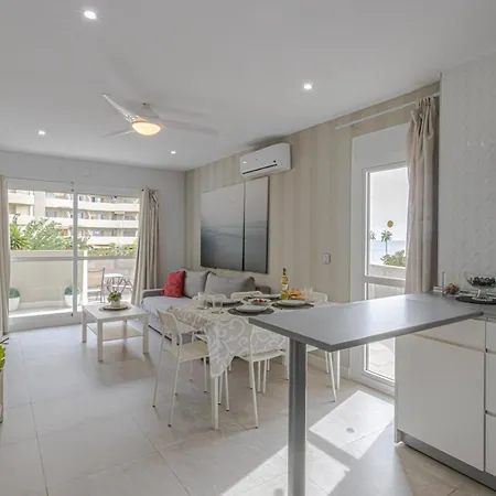 Benal 2bdr Beachfront With Water Park