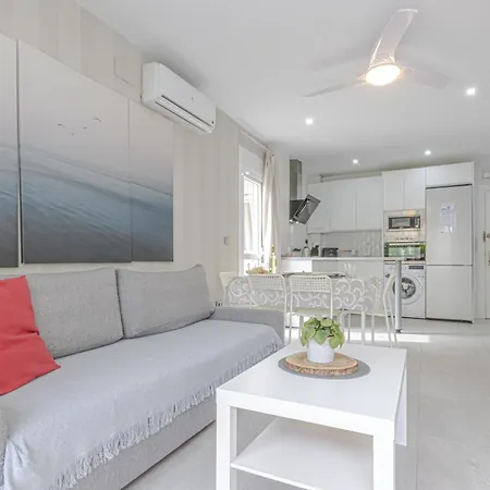 Apartment Benal 2bdr Beachfront With Water Park *