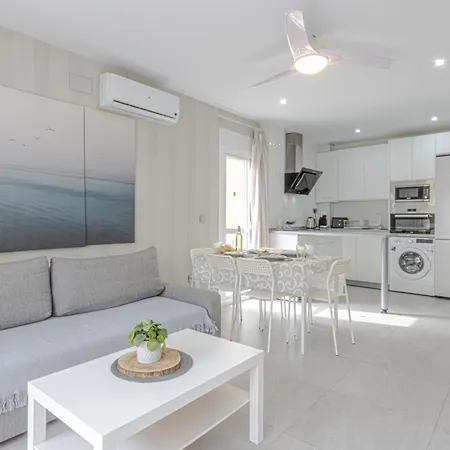 Apartment Benal 2bdr Beachfront With Water Park *